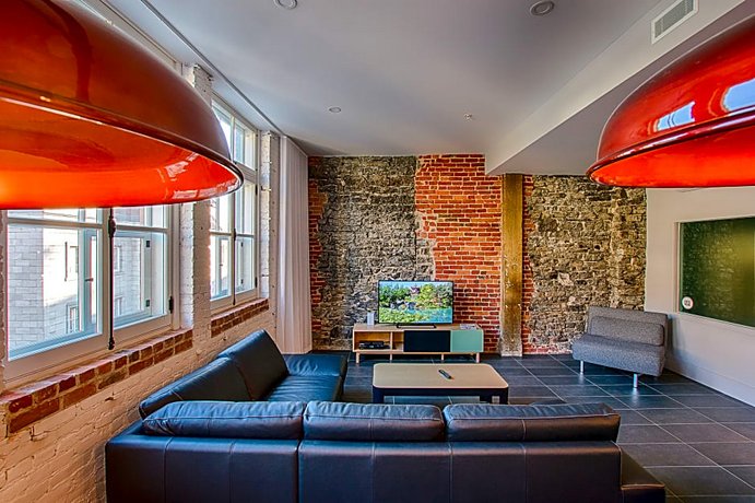 Les Lofts du Tresor by Les Lofts Vieux Quebec
