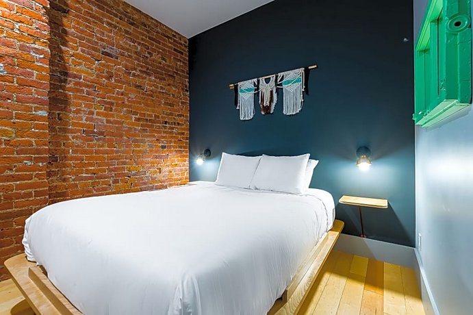 Les Lofts du Tresor by Les Lofts Vieux Quebec