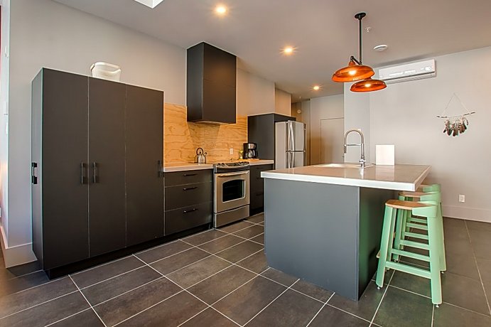 Les Lofts du Tresor by Les Lofts Vieux Quebec