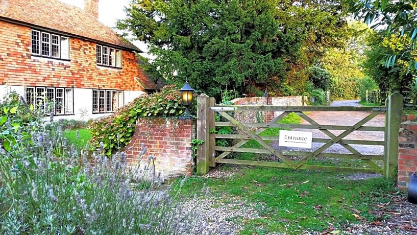 Iffin Farmhouse