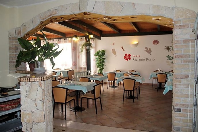 Geranio Rosso Hotel & Restaurant