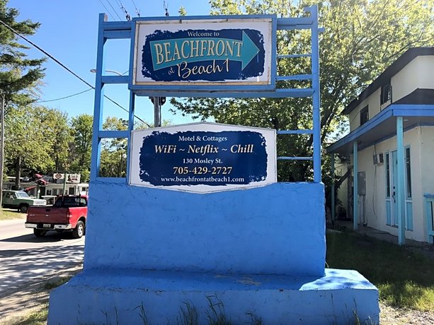 Beachfront at Wasaga Motel and Cottages