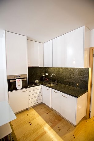 LivingPorto Apartments by Porto City Hosts