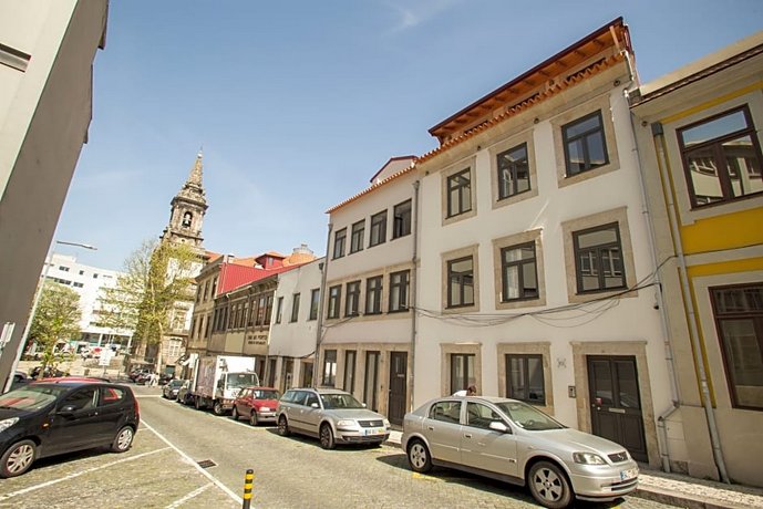 LivingPorto Apartments by Porto City Hosts