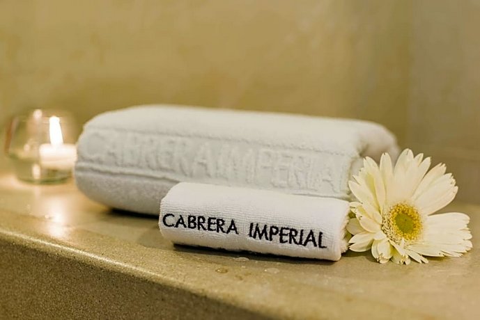 Hotel Cabrera Imperial Suites