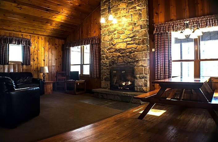 Mountain Springs Lake Resort