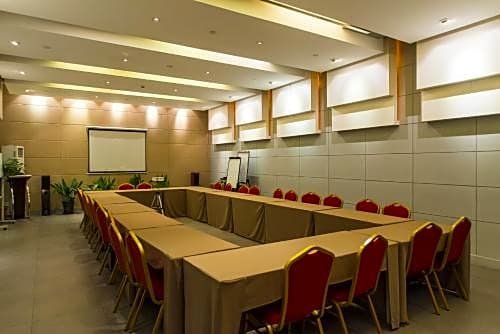 Jingjiang Inn Baoshan Shengqiao