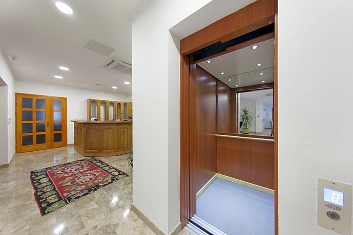 Hotel Almira Mostar