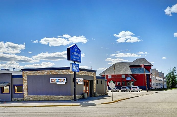 Lakeview Inn & Suites - Fort St John