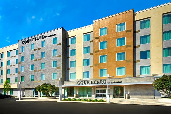 Courtyard by Marriott Los Angeles LAX/Hawthorne