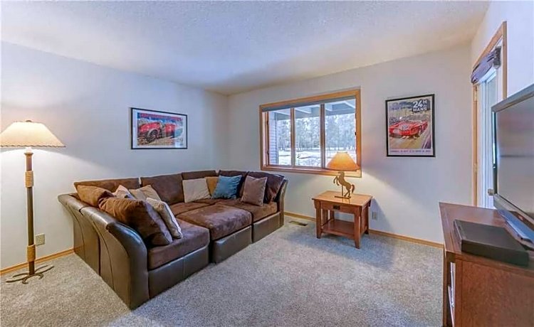 Jackpine Lane 6