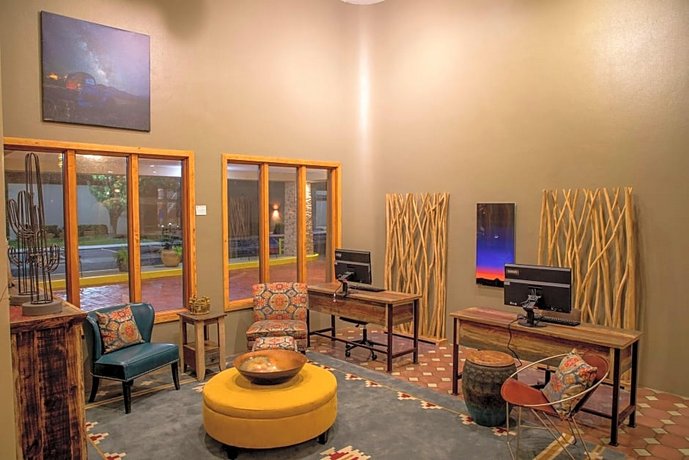 Hotel Don Fernando De Taos Tapestry Collection By Hilton
