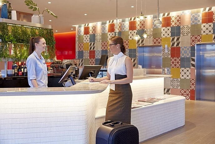 Photo: Holiday Inn Express Brisbane Central