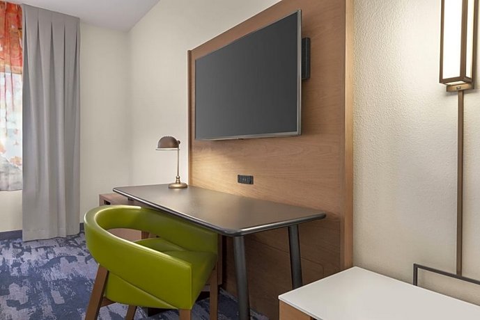 Fairfield Inn by Marriott Tracy