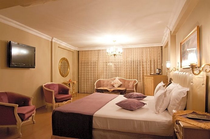 Blue Tuana Suite