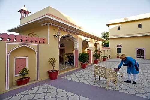 Hotel Narain Niwas Palace