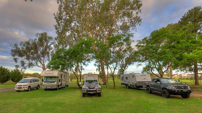 Glenwood Tourist Park & Motel Coutts Crossing Australia thumbnail