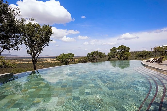 Melia Serengeti Lodge