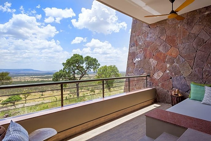 Melia Serengeti Lodge