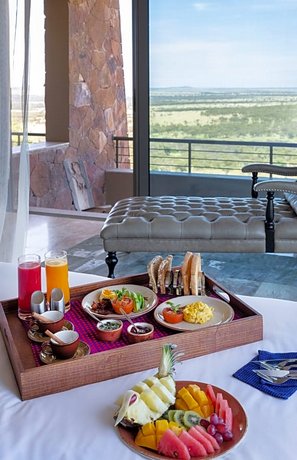 Melia Serengeti Lodge
