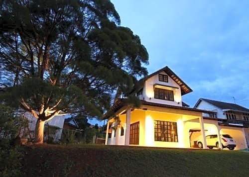 The Pines Cottage