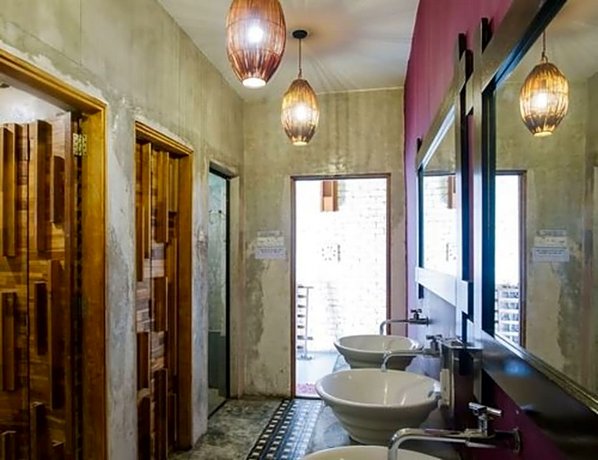 The Explorers Guesthouse and Hostel
