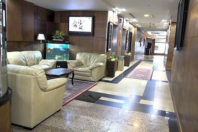 Dubai Palm Hotel