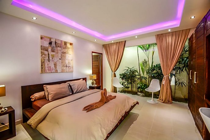 Villa Saha