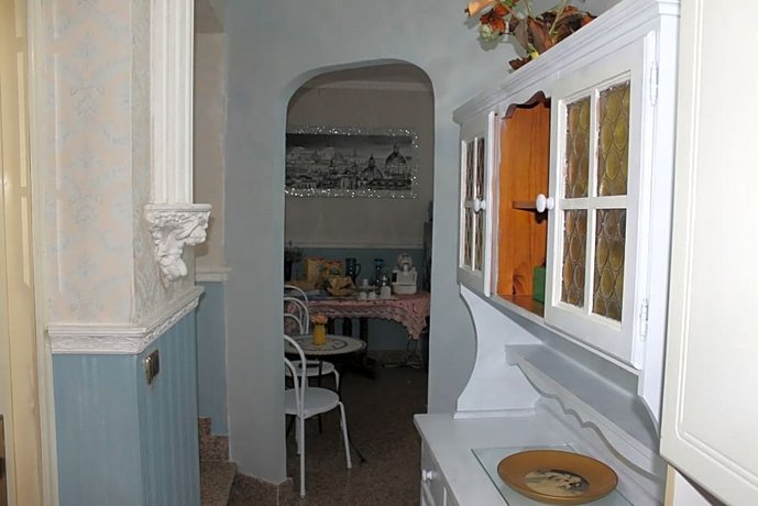 San Peter's Golden Rooms