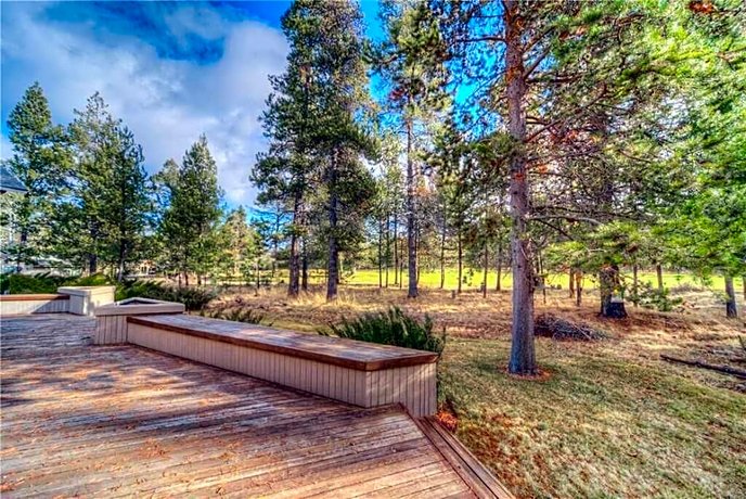 Red Cedar Lane 23