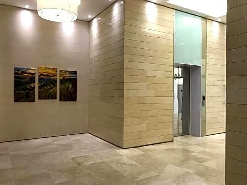 Sunset Seaview Vacation Condos @ Infinity Avenue