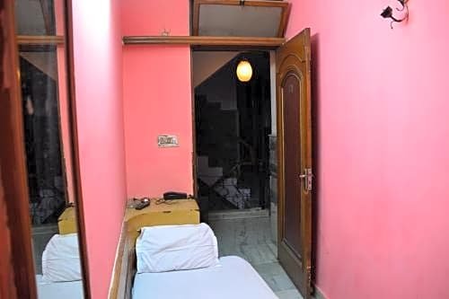 Yes Please Guest House New Delhi