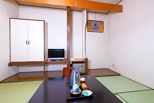 OYO Ryokan Sakadojo