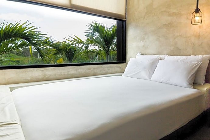 Urban Bacalar Hotel