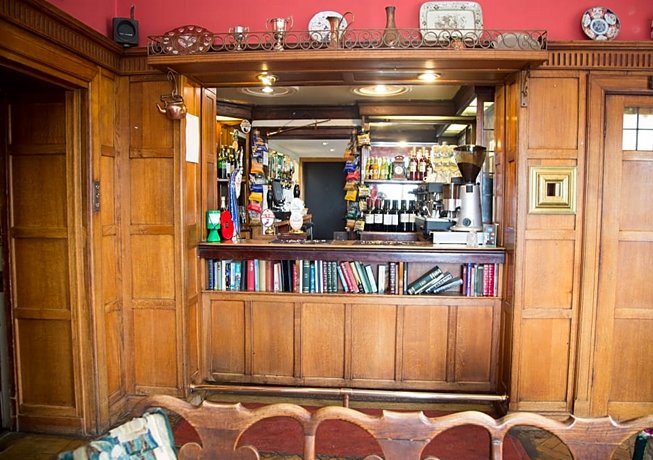 Amberley Inn
