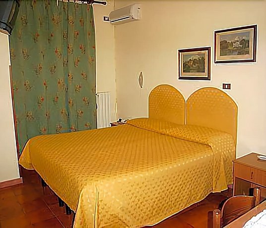 Hotel Boni Cerri