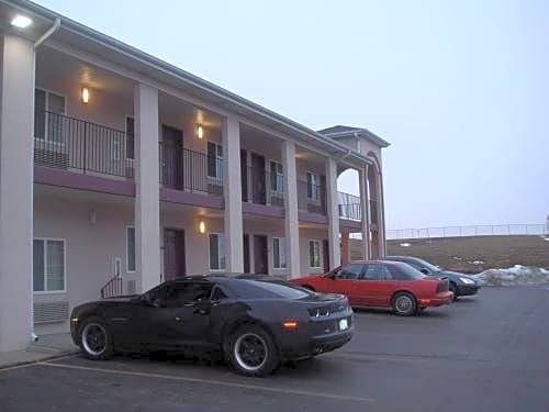 Townhouse Inn & Suites Omaha