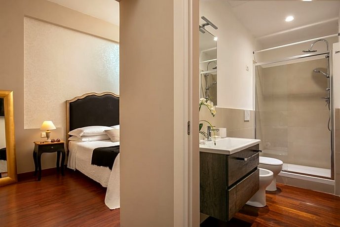 Avignonesi Suites - Daplace Collection