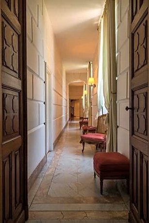 Hotel The Originals Relais du Chateau d'Arche