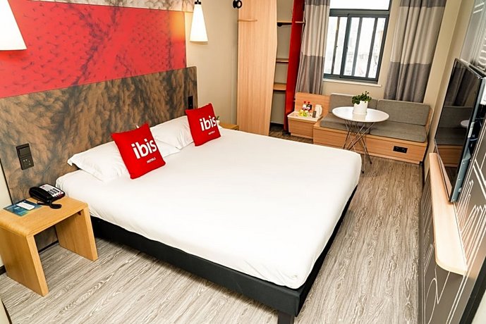 Ibis Hefei Pedestrian Street Hotel