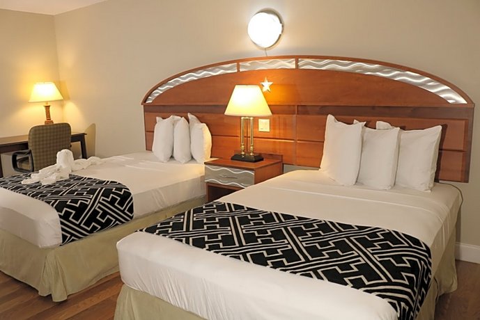 Magic Key Resort- Near Disney