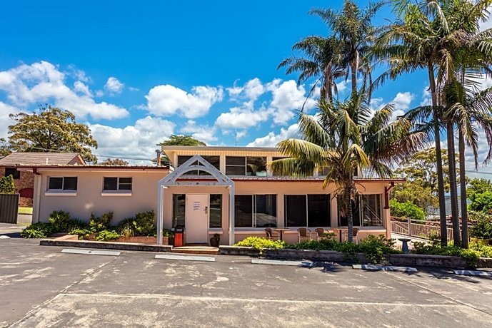 Engadine Motor Inn