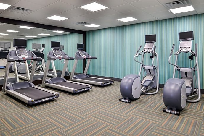 Holiday Inn Express & Suites - Kansas City - Lee's Summit