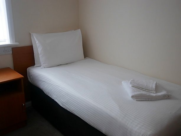 Sk Heathrow Hotel (ex. Shepiston Lodge Heathrow)