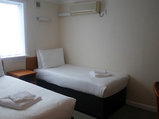 Sk Heathrow Hotel (ex. Shepiston Lodge Heathrow)