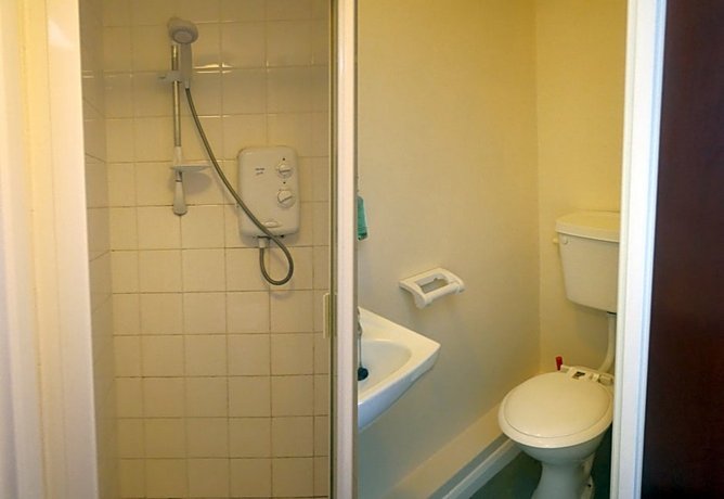 Sk Heathrow Hotel (ex. Shepiston Lodge Heathrow)