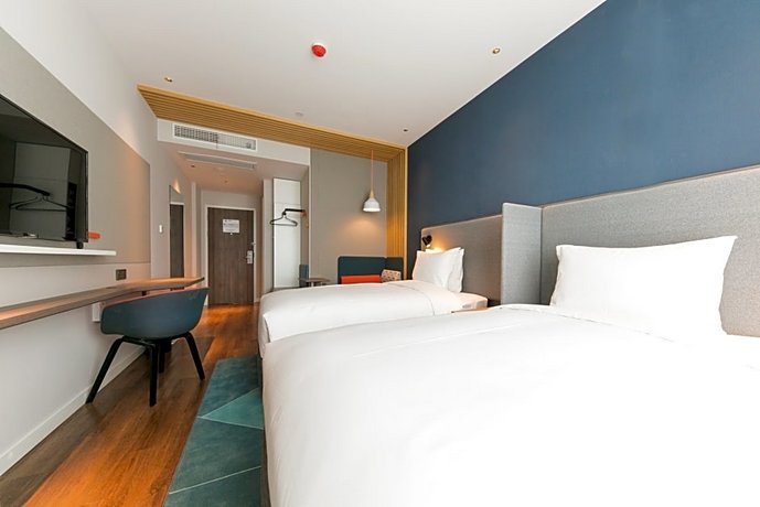 Holiday Inn Express Shanghai Tangzhen