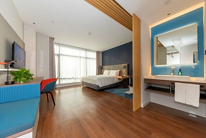 Holiday Inn Express Shanghai Tangzhen