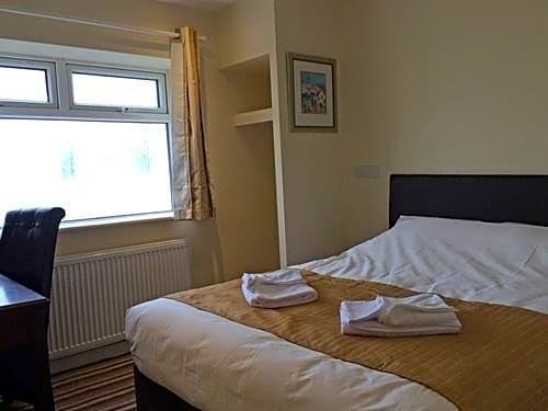 Sunny Days Hotel