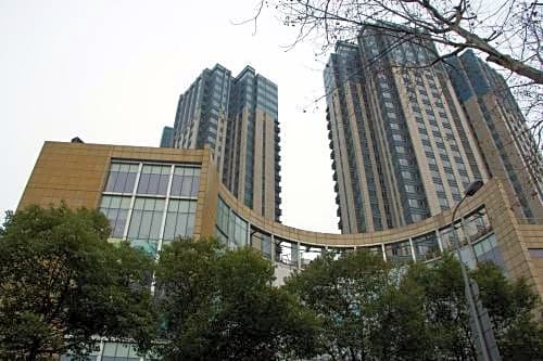 Ri Yue Guang Apartment